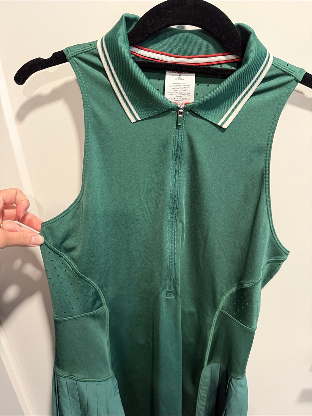 Wilson All Court Tennis Dress Green Pleated Athletic Golf Pickleball NWOT - Picture 6 of 12
